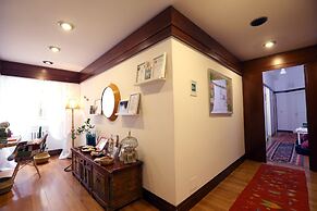 Tata B&B