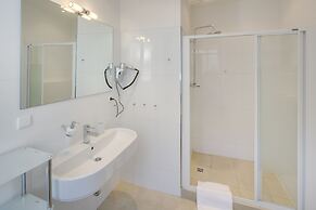 Selinor Old Town Apartments