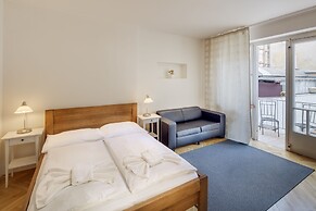 Selinor Old Town Apartments