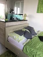 Bastien Studio near Airport