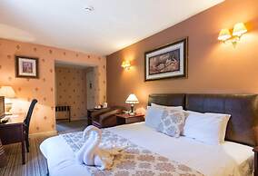 George Hotel