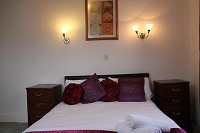 George Hotel