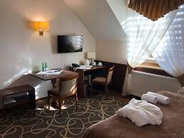 Hotel Dwór Choiny