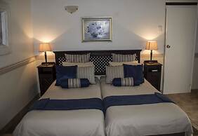 Avalone Guest House
