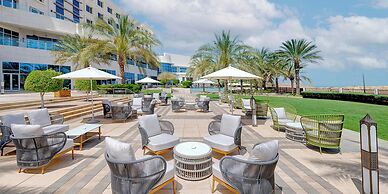 Crowne Plaza Muscat OCEC by IHG
