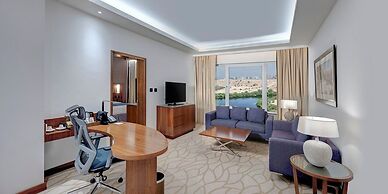 Crowne Plaza Muscat OCEC by IHG