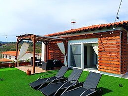 Salonikiou Beach Deluxe Apartments