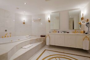Selectum Luxury Resort