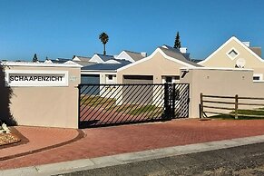 Barefootin, Langebaan 6-sleeper