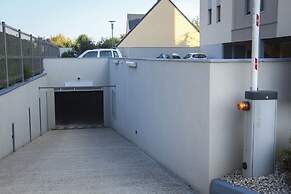 H24 HOTEL Le Mans
