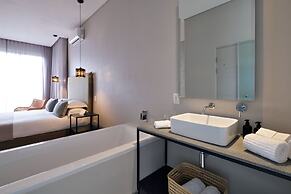 The Tree House Boutique Hotel