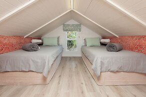 6 Stemmet Lodge