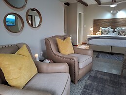 Kruger Riverside Lodge