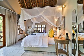 Kruger Riverside Lodge