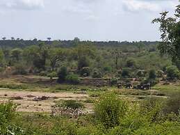 Kruger Riverside Lodge