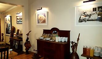 African Roots Guest House