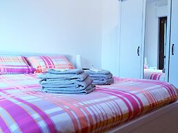 Domus Al Parco Guest House