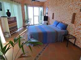 El Faro Apartment