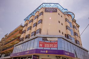 Alma Hotel