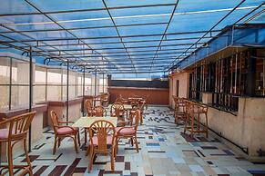 Alma Hotel
