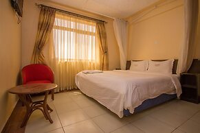 Alma Hotel