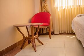 Alma Hotel