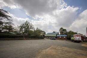 Balis Best Bar and Resort