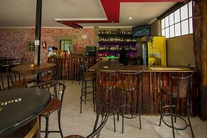 Balis Best Bar and Resort