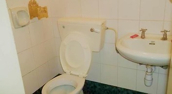 White Star Hotel