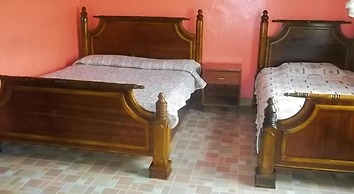 White Star Hotel
