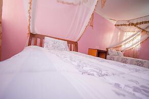 Winstonia Hotel