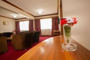 Sirikwa Hotel