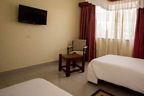 Sirikwa Hotel