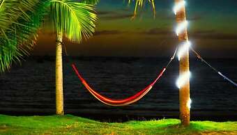Café de Playa Beach Front Hotel
