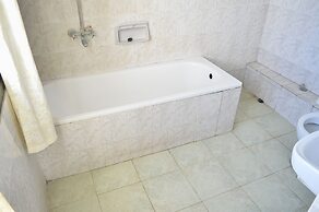Cool Breeze Hotel Mombasa