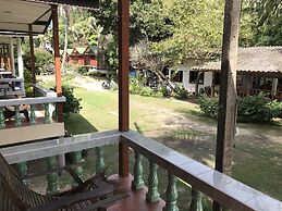 Blue Lotus Resort