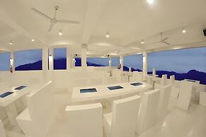 Coron Bluewave Hotel