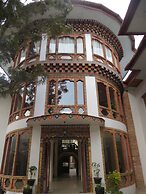 Damchen Resort