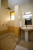 Eseriani The Hotel