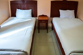 Global Palace Hotel