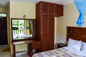 Greenwood Resort