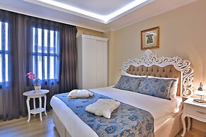 Barefoot Hotel