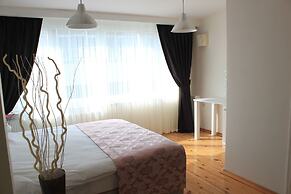 Barefoot Hotel
