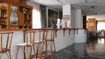 Siagas Beach Hotel