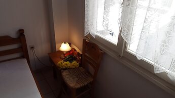Epic Rooms