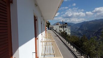 Epic Rooms