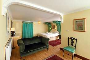 OYO Craigadam Hotel