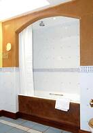 OYO Craigadam Hotel