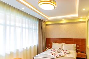 Hillcourt Resort and Spa