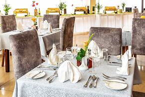 Hillcourt Resort and Spa